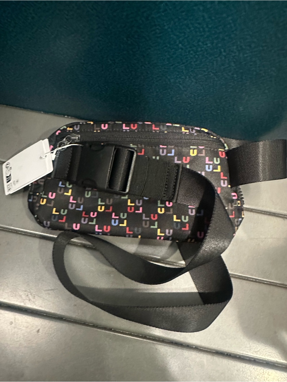 Lululemon everywhere belt bag - Picture 2 of 5